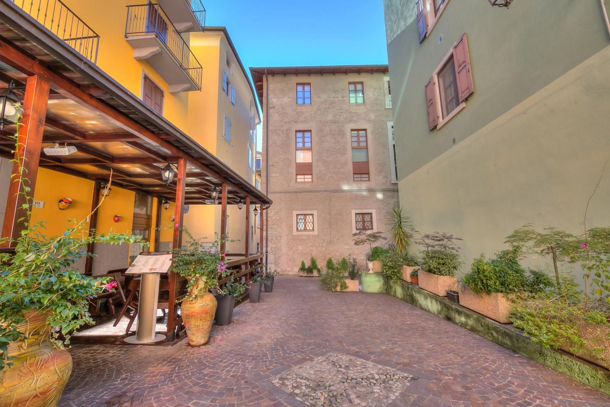 Casa Alpino Aparthotel Ρίβα ντελ Γκάρντα Εξωτερικό φωτογραφία